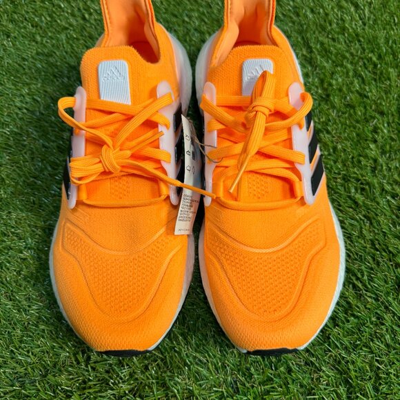 Athletic_Shoes